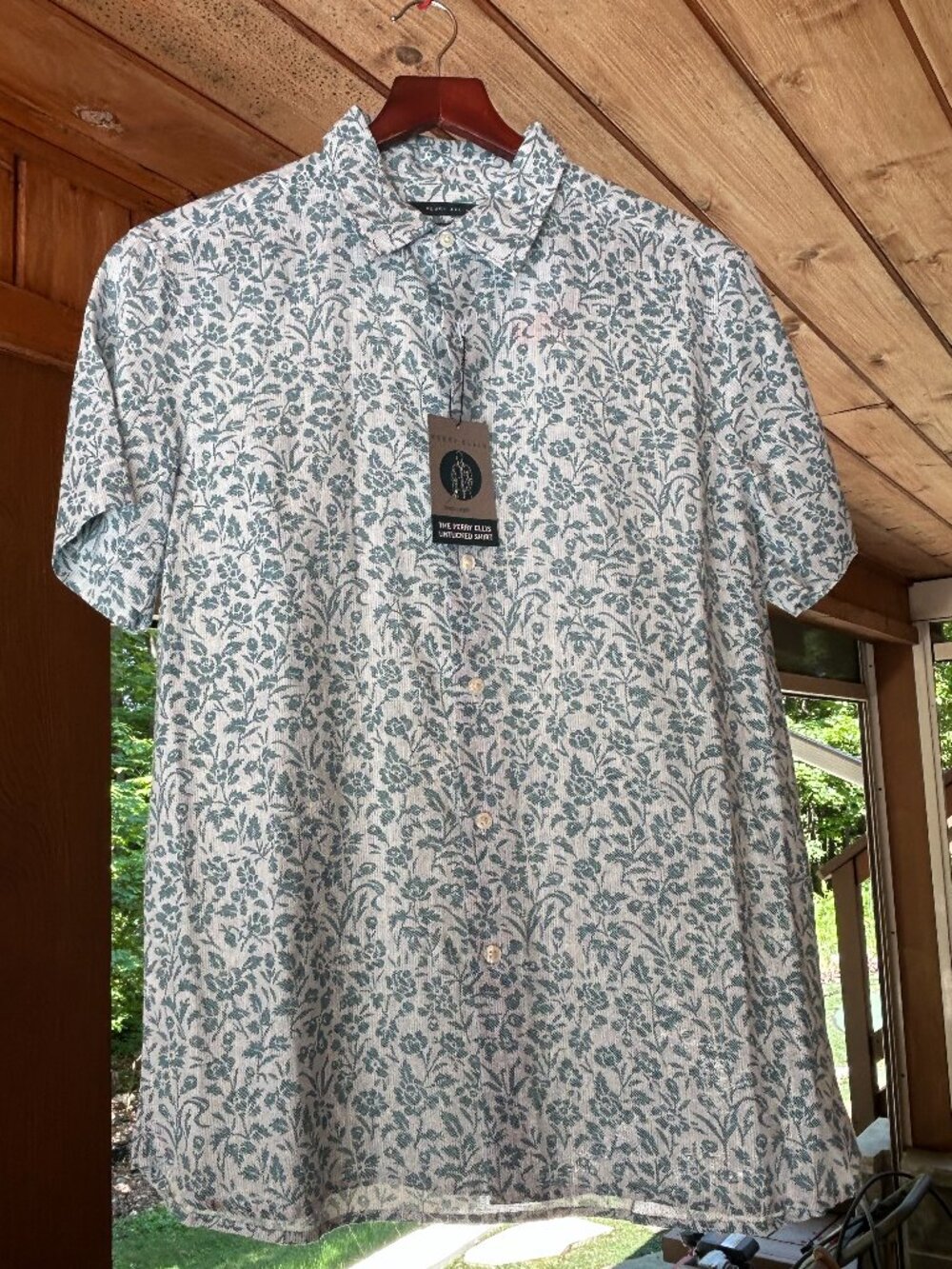 Perry Ellis Untucked SS Shirt – Men’s Medium – New